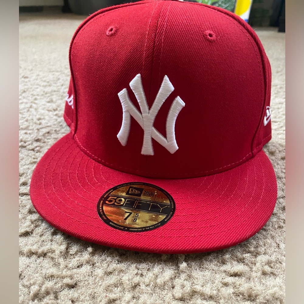 Men’s Yankees MLB Fitted Hat